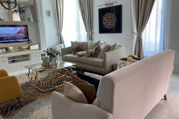 Lukisan @ Alam Impian