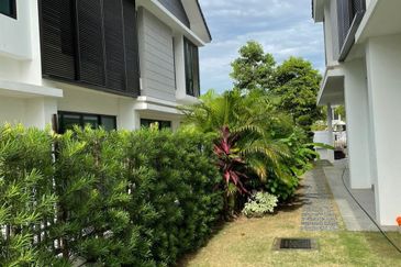 Althea @ Alam Impian