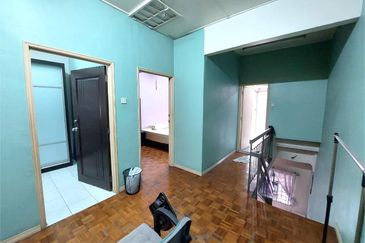 Taman Kinrara Seksyen 3