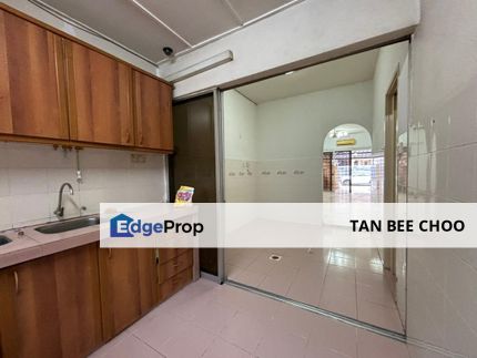 Fully Extended & Renovated + Well Kept Double Storey Terrace House at Bandar Bukit Puchong 1, Selangor, Puchong
