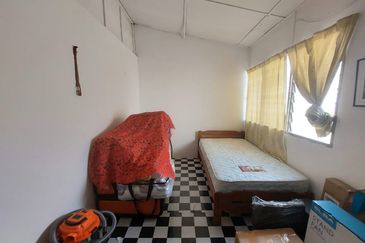 Kampung Tasik Tambahan