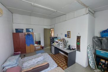 Kampung Tasik Tambahan