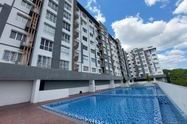 Surian Tropika Apartment / Pangsapuri Bukit  Suria, Sg Long, Kajang