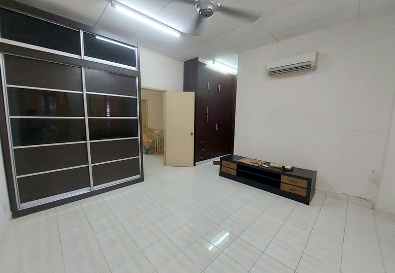 Bandar Bukit Puchong, BP 14