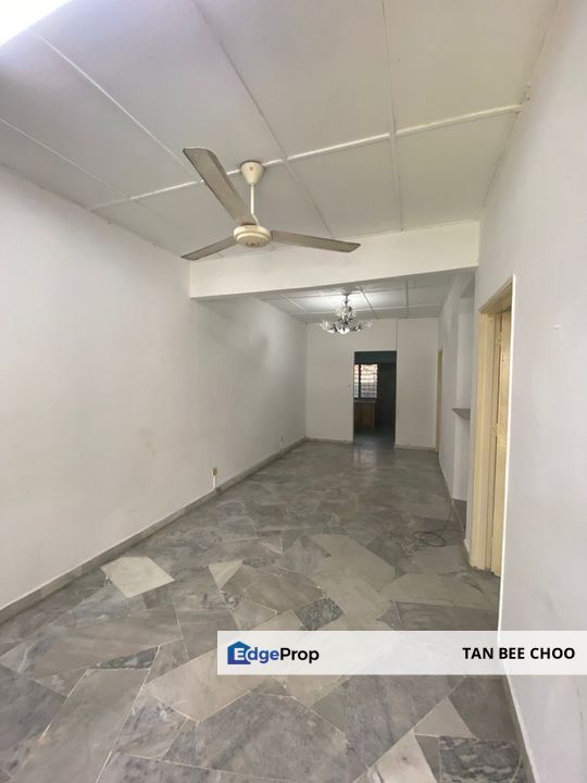 Renovated Single Storey Terrace House at Taman Kinrara Seksyen 4, Selangor, Puchong