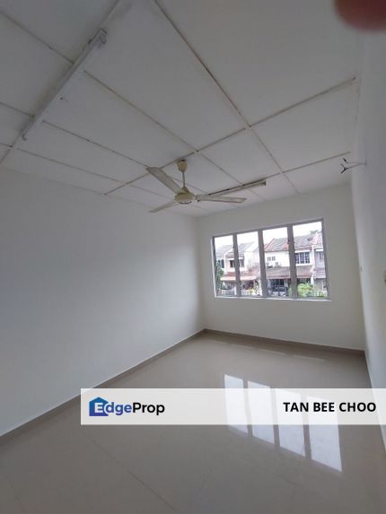 Refurbished Double Storey Terrace @ Taman Kinrara Seksyen 2 (TK2) Puchong, Selangor, Puchong