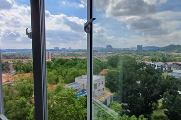 Surian Tropika Apartment / Pangsapuri Bukit  Suria, Sg Long, Kajang