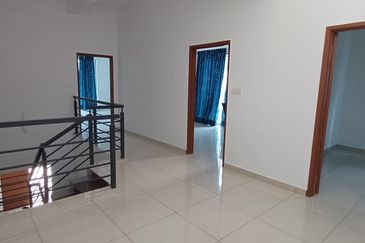 Residence 7, Bandar Springhill