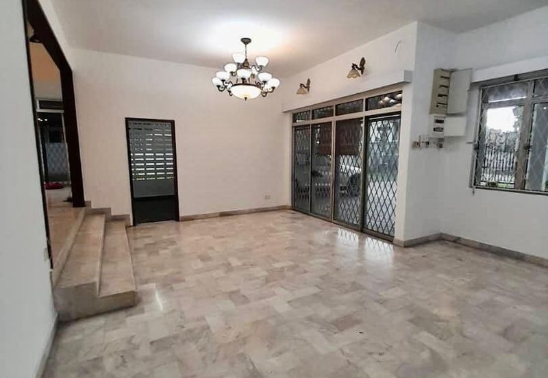 Taman OUG Well Maintain Double Storey Semi-D