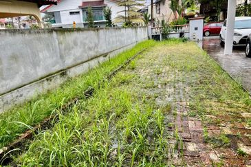 Taman OUG Well Maintain Double Storey Semi-D