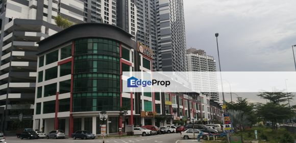 Balakong Shop face mainroad, Selangor, Cheras