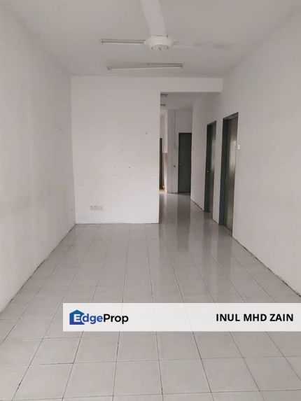 Single Storey End Lot Taman Langat Murni, Selangor, Banting