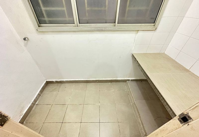 Seri Baiduri Apartments @ Setia Alam