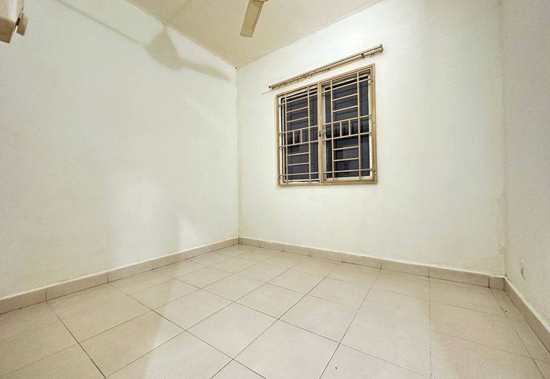 Seri Baiduri Apartments @ Setia Alam