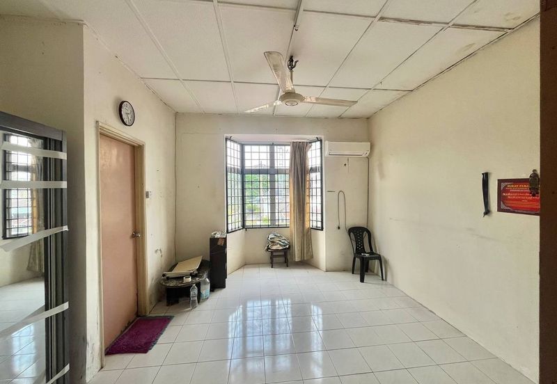 Taman Dahlia, Sepang