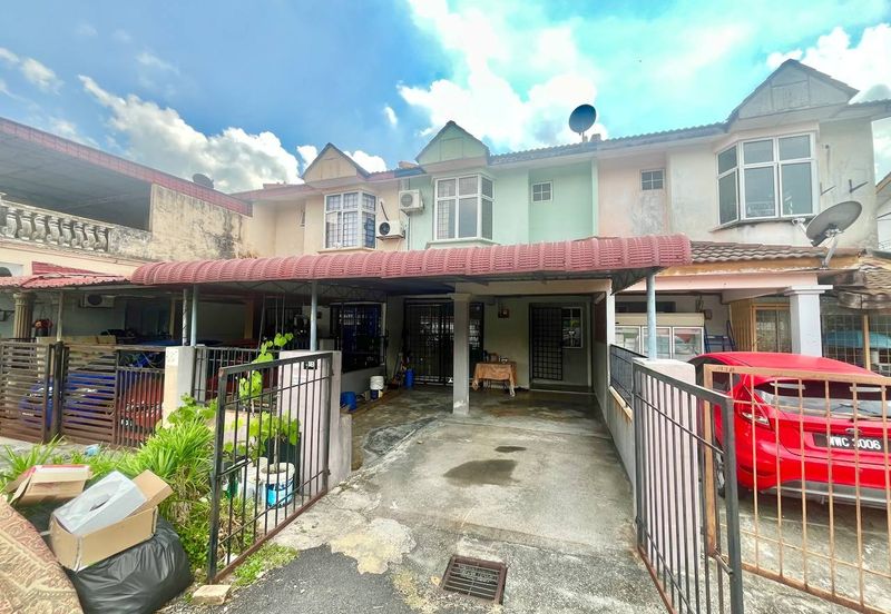 Taman Dahlia, Sepang