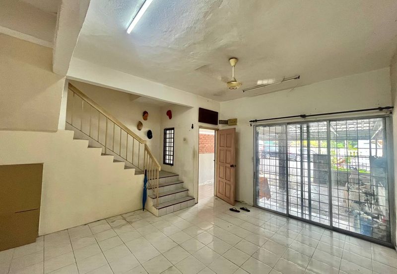 Taman Dahlia, Sepang