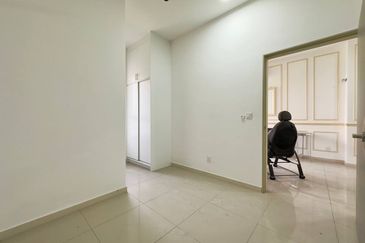 Setia Warisan Tropika (Belladonna)