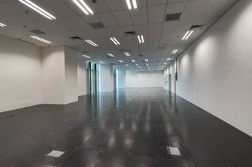 For Rent IOI Tower,Putrajaya, IOI Resort, Le Meridien