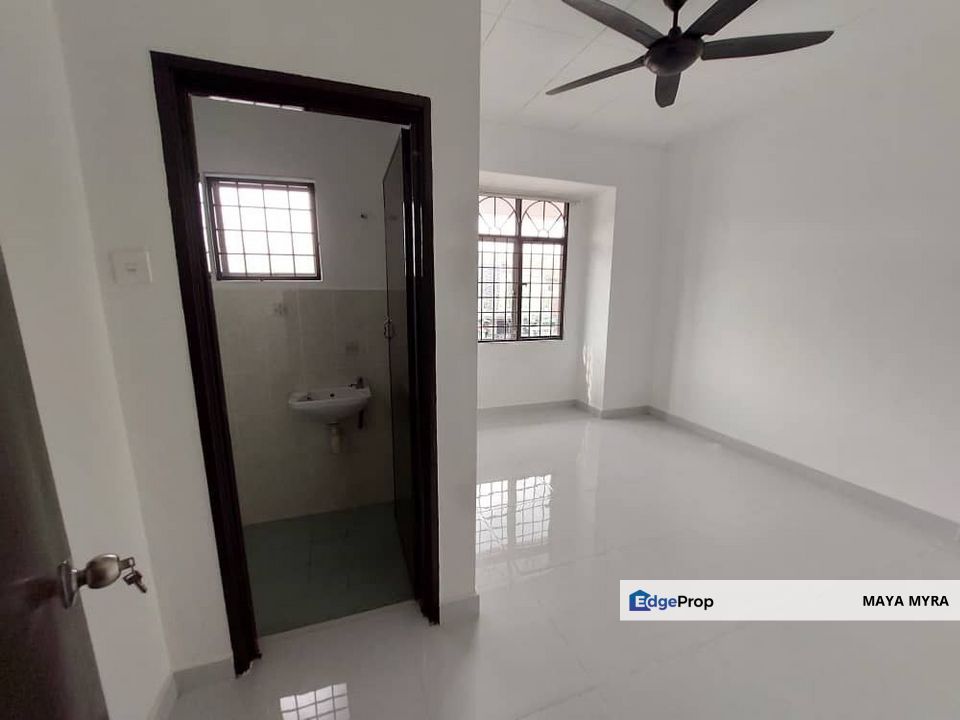 For Sale Double Storey Terrace House Fasa 2 Puncak Alam for Sale @RM365 ...