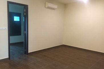 Charms of Nusantara, Setia Eco Glades