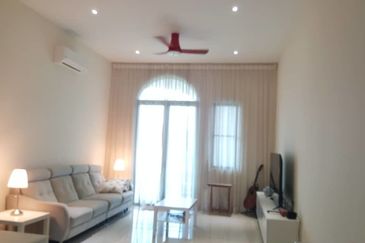 Isle of Kamares, Setia Eco Glades