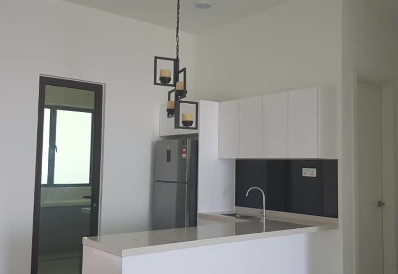 Isle of Kamares, Setia Eco Glades