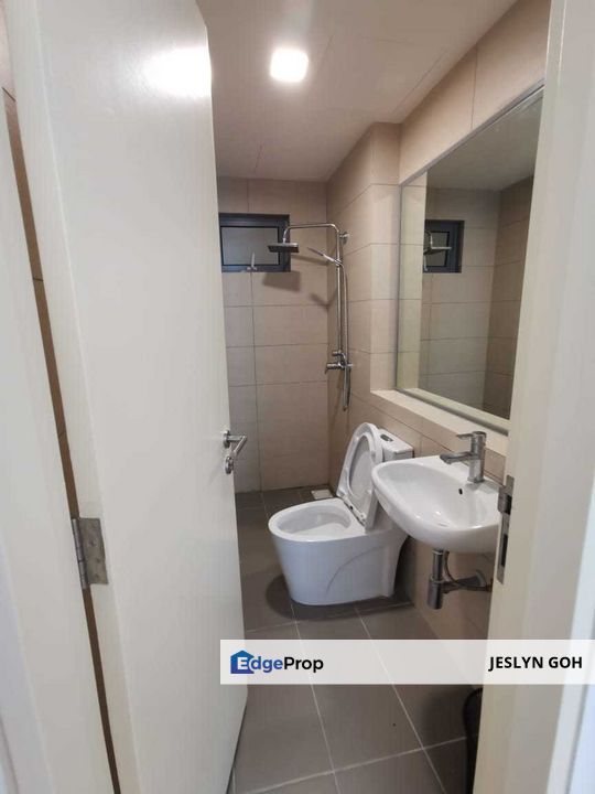 Lakefront Residence Condo below market value  , Selangor, Cyberjaya