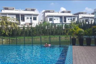 Clover Garden Residences