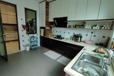 Lepironia Gardens, Setia Eco Glades