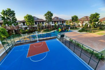 Isle of Botanica, Setia Eco Glades