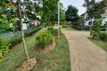 Lepironia Gardens, Setia Eco Glades