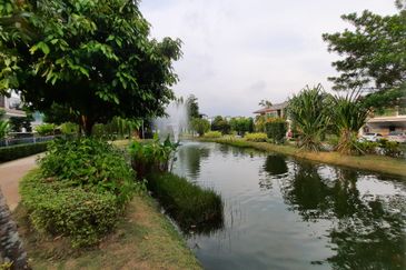 Lepironia Gardens, Setia Eco Glades