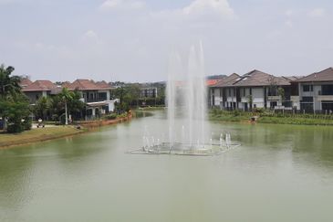 Isle of Botanica, Setia Eco Glades