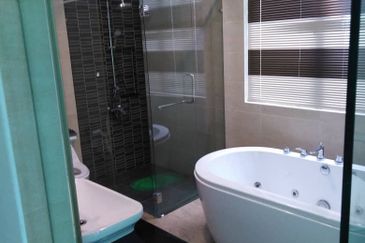 Lepironia Gardens, Setia Eco Glades