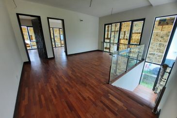 Charms of Nusantara, Setia Eco Glades