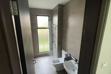 Isle of Botanica, Setia Eco Glades