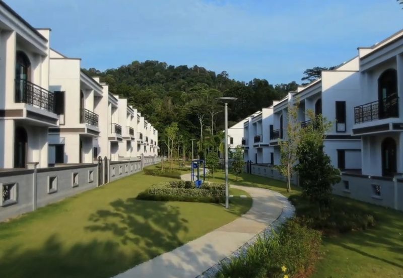 Peranakan Straits, Setia Eco Templer