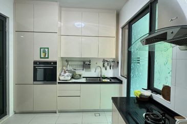 Lepironia Gardens, Setia Eco Glades