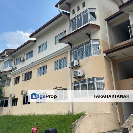 Vista Seri Putra Apartment Bandar Seri Putra, Bangi, Selangor, Bangi