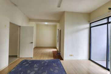 Crescent Park Townvilla