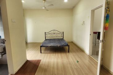 Crescent Park Townvilla