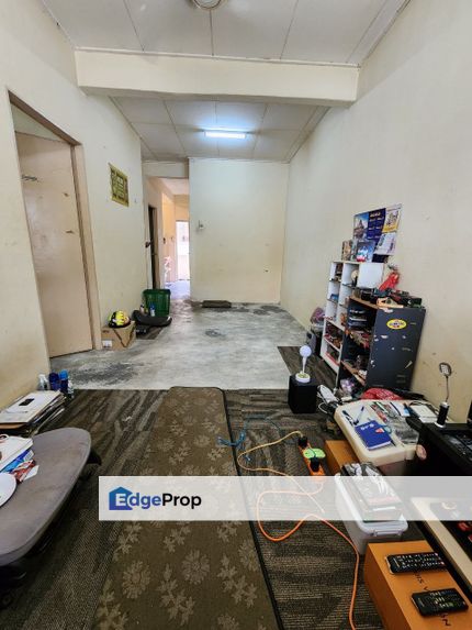 FOR SALE ‼️  [TOP FLOOR] Walk up Flat Seri Ria, Taman Wawasan Hulu Langat, Selangor, Hulu Langat