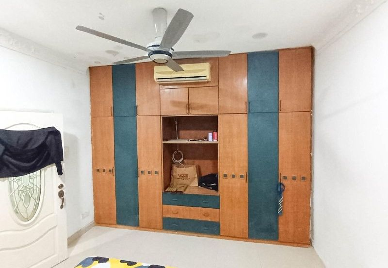 WTS / FOR SALE : Corner Lot Facing Open Double Storey at Bandar Tasik Selatan Kuala Lumpur. Fully Renovated