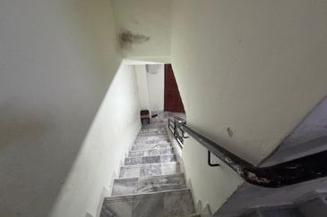 FOR SALE : 2 Storey Terrace House, Nearby SUKE Highway, Facing Open 📍 Ampang, Kuala Lumpur