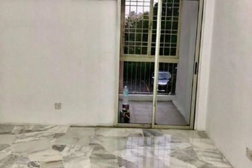 🔥🔥 BELOW MARKET 🔥🔥 FOR SALE : Pangsapuri Sri Melati Bandar Seri Putra Bangi