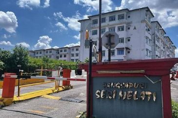 🔥🔥 BELOW MARKET 🔥🔥 FOR SALE : Pangsapuri Sri Melati Bandar Seri Putra Bangi