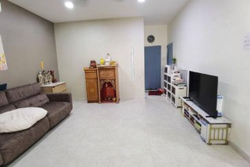 FOR SALE : ENDLOT Double Storey Terraced House Taman Indah Cheras Kuala Lumpur