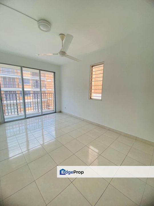 FOR SALE : Freehold Villa Court Apartment Goodview Height, Kajang For Sale, Selangor, Kajang