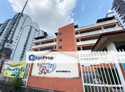 For Sale 1st Floor [RENOVATED APARTMENT] Sri Ria Apartment, Kajang., Selangor, Kajang